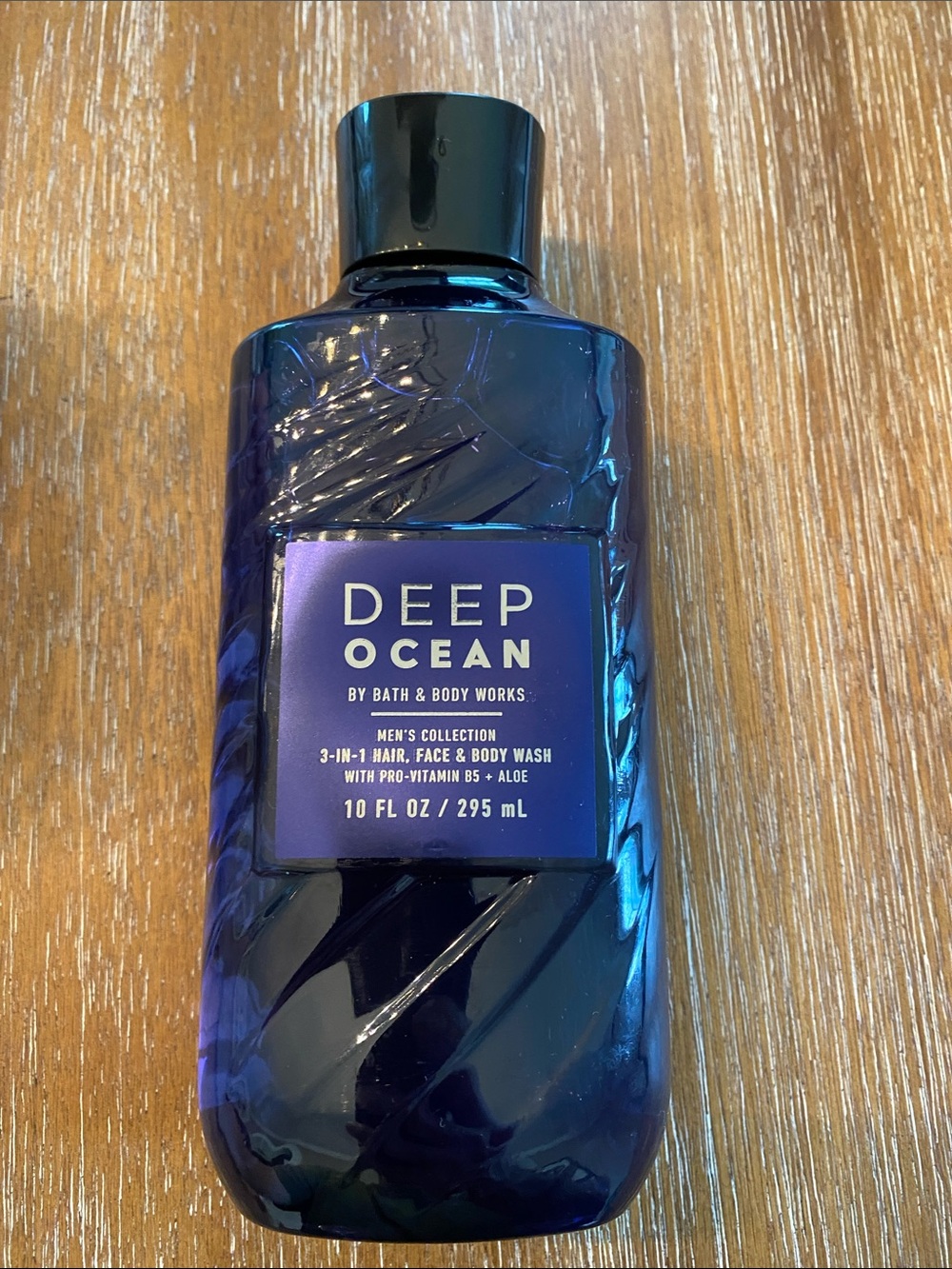 Bath & Body Works Deep Ocean Body Wash - Dark Blue